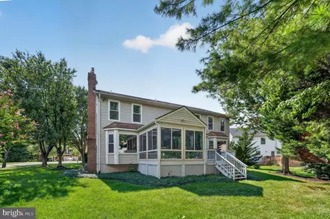 Exterior - 2329 Colts Brook Dr, Reston, VA 20191 photo 5 of 7