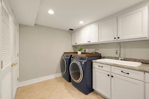 Other - 1832 Briar Ridge Ct, Mclean, VA 22101 photo 7 of 8
