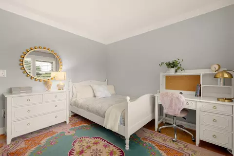 Bedroom - 1832 Briar Ridge Ct, Mclean, VA 22101 photo 3 of 7