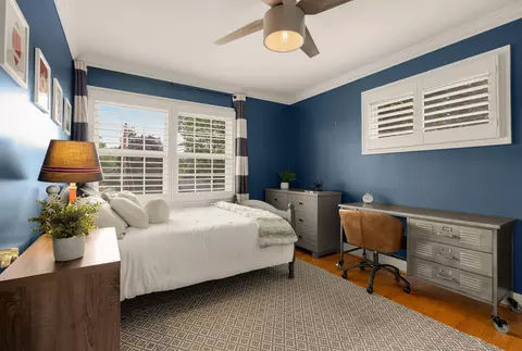 Bedroom - 1832 Briar Ridge Ct, Mclean, VA 22101 photo 4 of 7