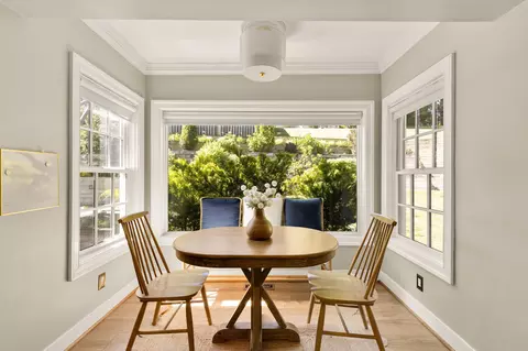 Dining - 1832 Briar Ridge Ct, Mclean, VA 22101 photo 1 of 4