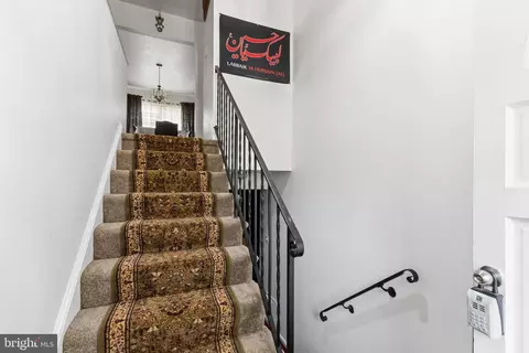 Entry Way - 1559 Evers Dr, Mclean, VA 22101 photo 1 of 2