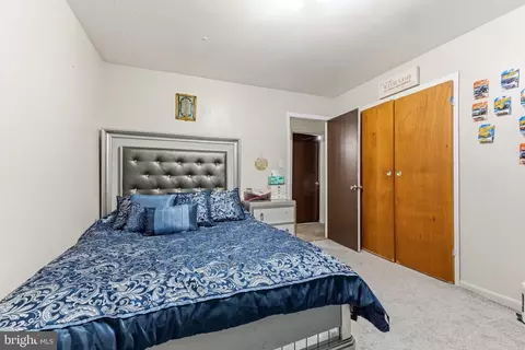 Bedroom - 1559 Evers Dr, Mclean, VA 22101 photo 3 of 9