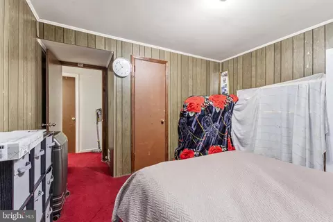 Bedroom - 1559 Evers Dr, Mclean, VA 22101 photo 8 of 9