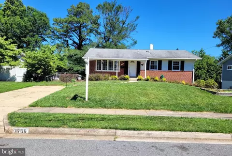 7706 Arlen St, Annandale, VA 22003