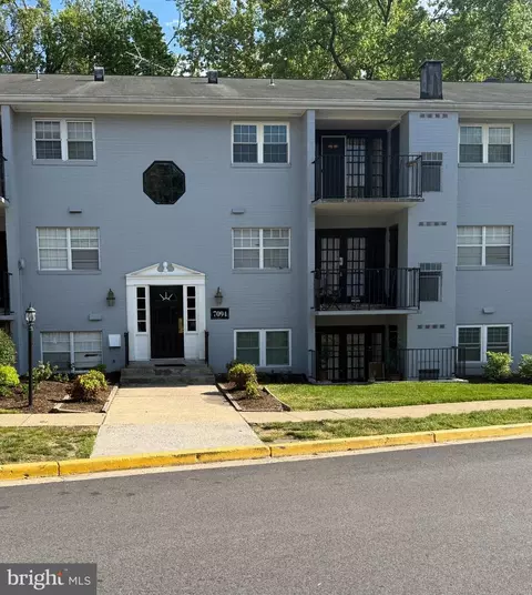 7094 Spring Garden Dr #2, Springfield, VA 22150