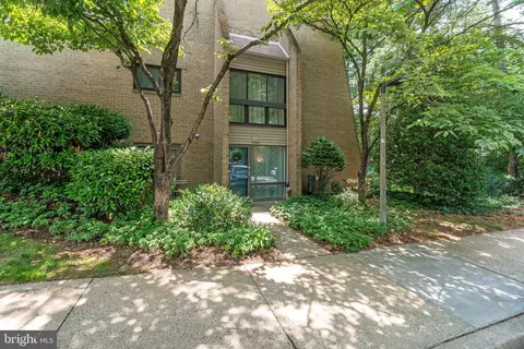 11617 Windbluff Ct #9B, Reston, VA 20191 photo 43