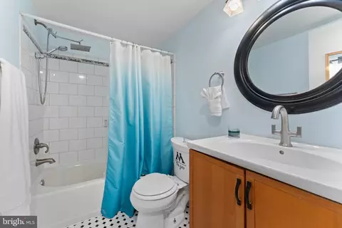 11617 Windbluff Ct #9B, Reston, VA 20191 photo 31