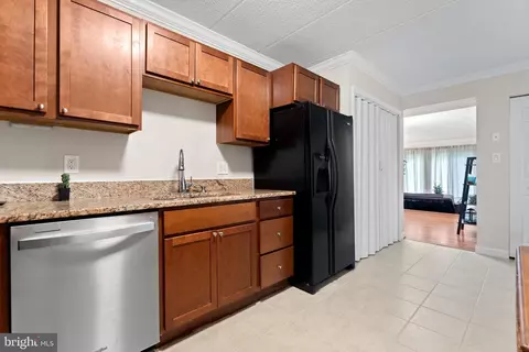 11617 Windbluff Ct #9B, Reston, VA 20191 photo 22