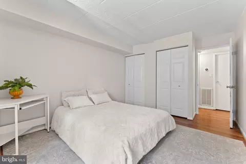 11617 Windbluff Ct #9B, Reston, VA 20191 photo 33