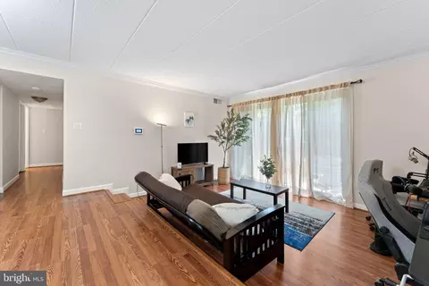 11617 Windbluff Ct #9B, Reston, VA 20191 photo 12