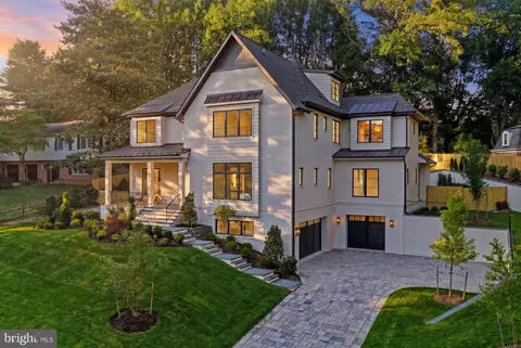 5840 Hilldon St, Mclean, VA 22101