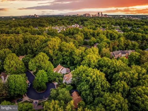 View/Area - 11634 Springhouse Pl, Reston, VA 20194 photo 1 of 1
