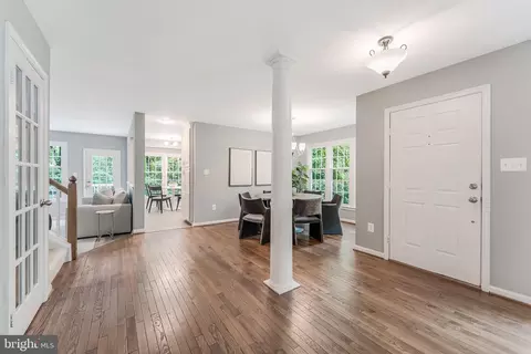 Entry Way - 11634 Springhouse Pl, Reston, VA 20194 photo 2 of 3