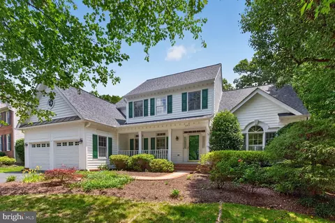 6511 Rock Crystal Dr, Clifton, VA 20124