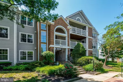 6107 Wigmore Ln #G, Alexandria, VA 22315