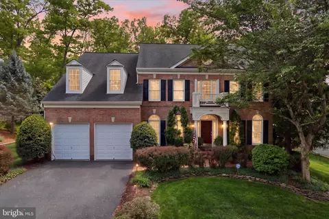 Exterior - 7323 Laurel Creek Ct, Springfield, VA 22150 photo 2 of 9