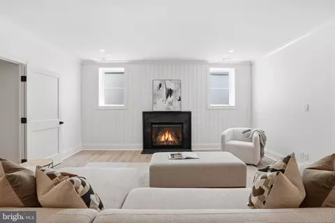 Other - 6008 Oakdale Rd, Mclean, VA 22101 photo 17 of 36