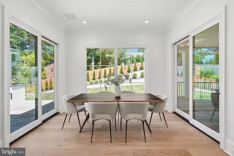 Dining - 6008 Oakdale Rd, Mclean, VA 22101 photo 3 of 3