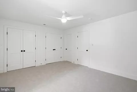 Bedroom - 6008 Oakdale Rd, Mclean, VA 22101 photo 13 of 14