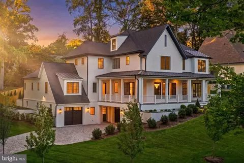 6008 Oakdale Rd, Mclean, VA 22101