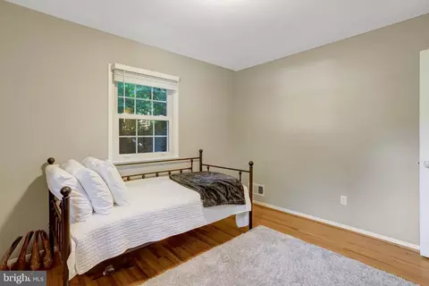 Bedroom - 6602 Sandover Ct, Springfield, VA 22152 photo 9 of 13