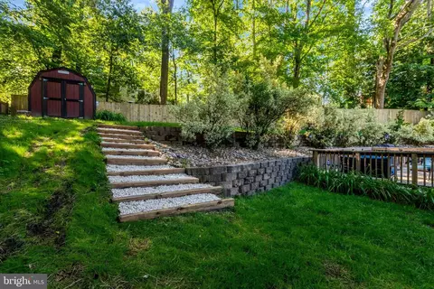 Exterior - 6602 Sandover Ct, Springfield, VA 22152 photo 14 of 17
