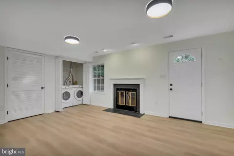 Other - 9347 Peter Roy Ct, Burke, VA 22015 photo 8 of 11