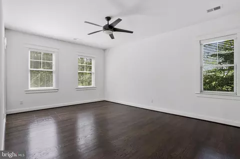 Bedroom - 1712 East Ave, Mclean, VA 22101 photo 9 of 9