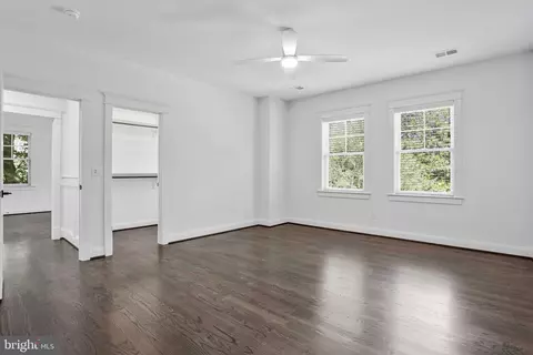 Bedroom - 1712 East Ave, Mclean, VA 22101 photo 4 of 9