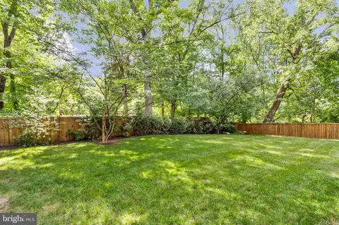 Exterior - 1712 East Ave, Mclean, VA 22101 photo 23 of 23