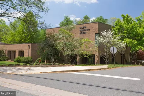 View/Area - 1712 East Ave, Mclean, VA 22101 photo 2 of 3