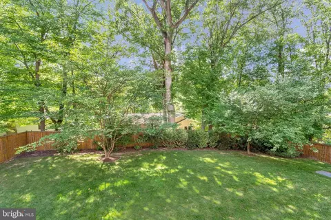 Exterior - 1712 East Ave, Mclean, VA 22101 photo 11 of 23