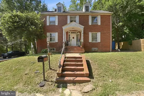 6025 Arlington Blvd, Falls Church, VA 22044