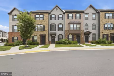 2764 Velocity Rd, Herndon, VA 20171