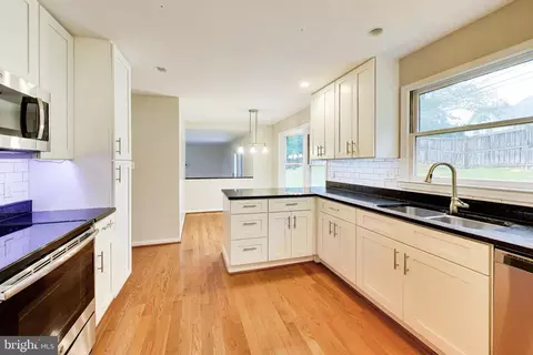 Kitchen - 1018 Salt Meadow Ln, Mclean, VA 22101 photo 1 of 3