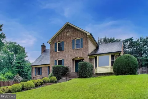 Exterior - 1018 Salt Meadow Ln, Mclean, VA 22101 photo 2 of 6
