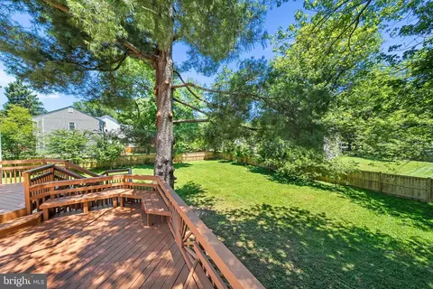 2851 Edgelea Rd, Vienna, VA 22181 photo 59