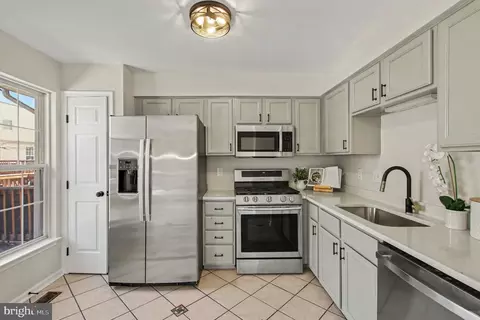 Kitchen - 6388 Trips Way, Springfield, VA 22150 photo 1 of 1