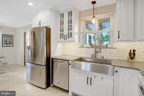Kitchen - 7505 Hogarth St, Springfield, VA 22151 photo 3 of 5
