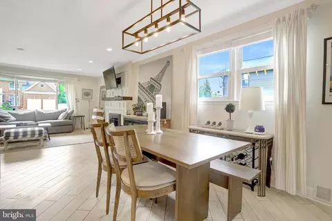 Dining - 7505 Hogarth St, Springfield, VA 22151 photo 3 of 3