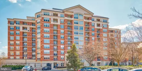 11760 Sunrise Valley Dr #415, Reston, VA 20191