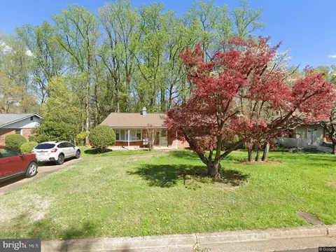 3719 Ivydale Dr, Annandale, VA 22003