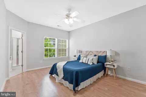 Bedroom - 4113 River Forth Dr, Fairfax, VA 22030 photo 3 of 3