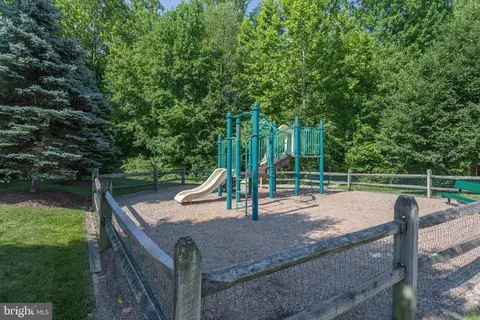 Other - 4113 River Forth Dr, Fairfax, VA 22030 photo 21 of 21