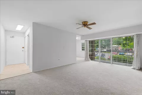 Living - 1923 Wilson Ln #201, Mclean, VA 22102 photo 2 of 4