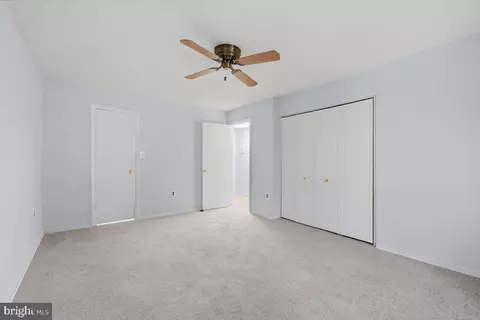 Bedroom - 1923 Wilson Ln #201, Mclean, VA 22102 photo 1 of 1