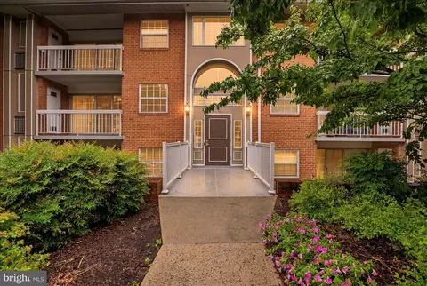 Other - 1923 Wilson Ln #201, Mclean, VA 22102 photo 2 of 13