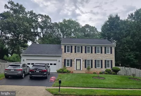 9720 Aspen Hollow Way, Fairfax, VA 22032
