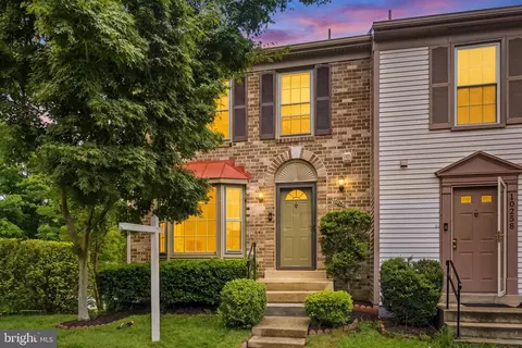 10260 Eagle Nest Ct, Fairfax, VA 22032